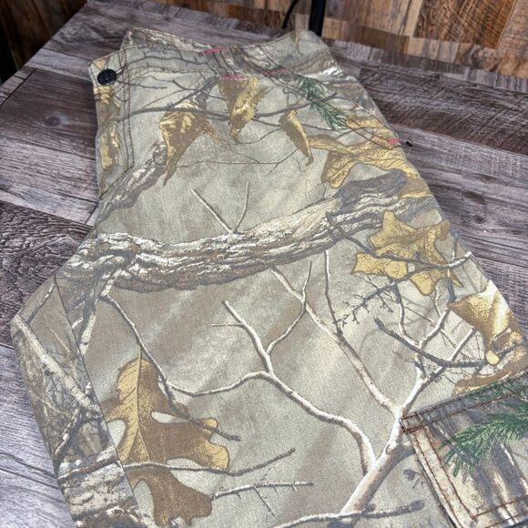 Berne Outdoor Women’s Camo Cargo Pants – Size 8 Regular – Hunting Workwear Utili - Picture 7 of 9